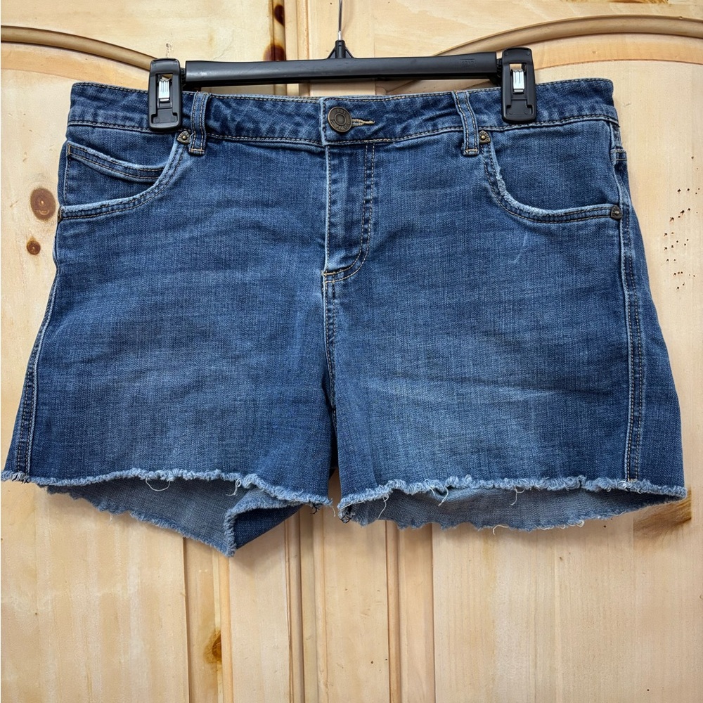 Women’s “Gerri Fray Short” KUT Denim Shorts